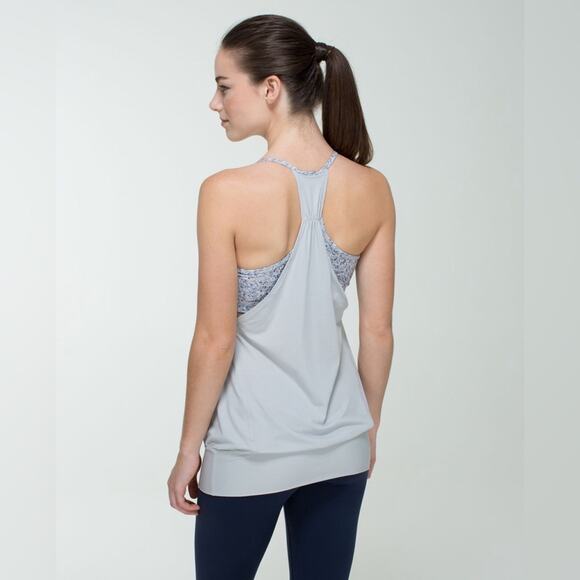 LULULEMON No Limits Tank in Silver Spoon Petite Fleur Size 10 - Picture 2 of 8
